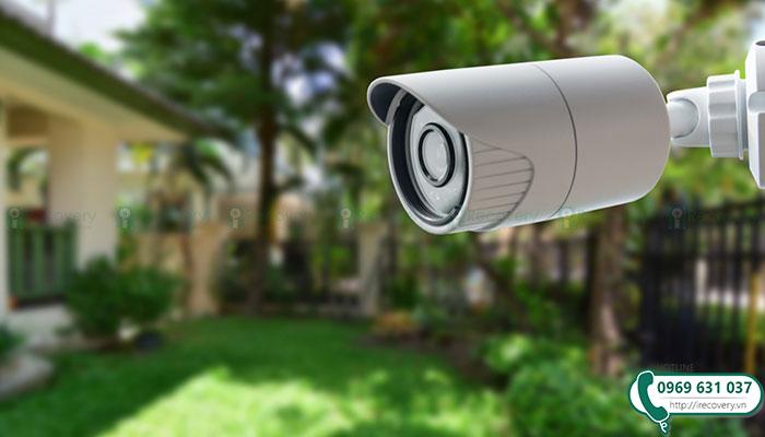 Các yếu tố ảnh hưởng đến thời gian lưu trữ của camera