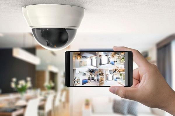 Camera kết nối với điện thoại