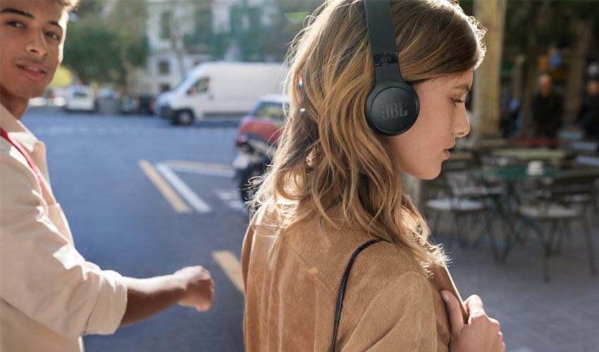 JBL Tune 600BTNC
